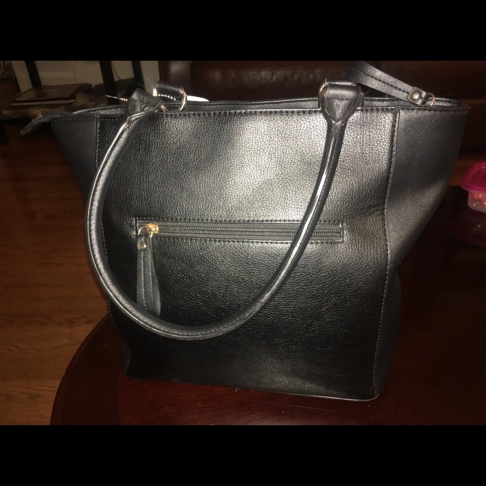 Handbag - Picture 2 of 6